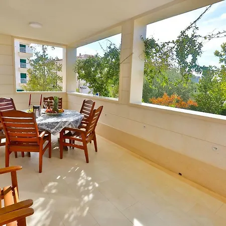 Stipic 1 Baška Voda