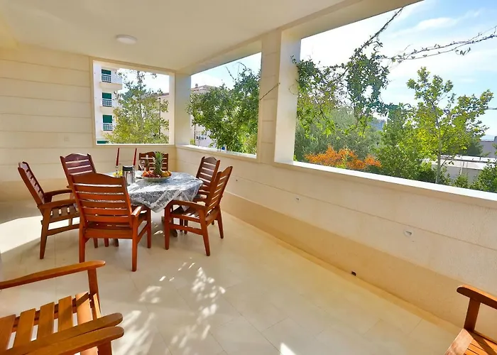 Stipic 1 Baška Voda